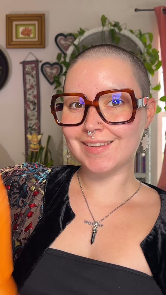 Instagram post by @toryzink_ for About-face Beauty. Caption reads: [...] It’s time for festival season with....