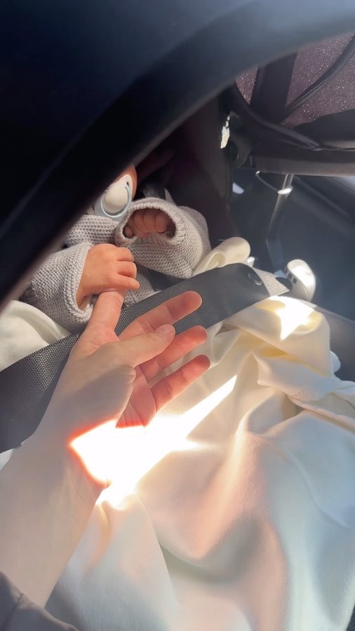 Instagram post by @inspoxelif for Doona. Caption reads: [...] I Needed You Until This Moment 🤍🥹....