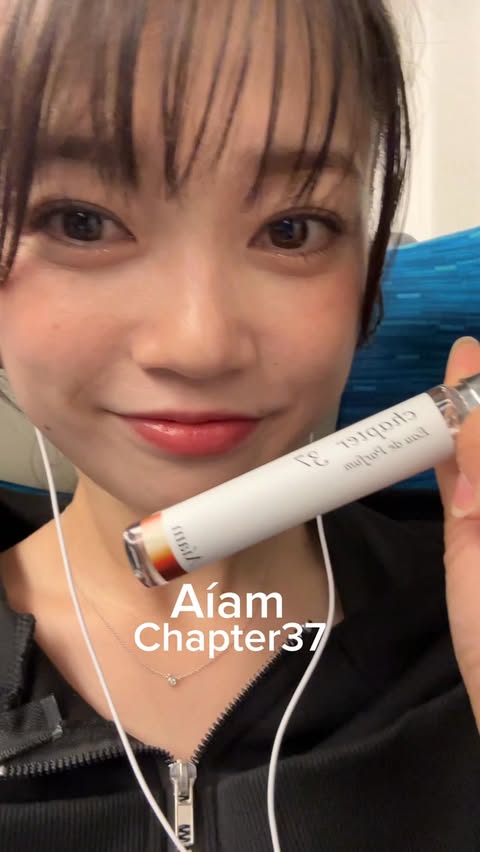 Instagram post by @_yuuki_nagashima for Aíam. Caption reads: Aíam New chapter37✨ 甘いのに甘すぎない大人香り #aiam [...].