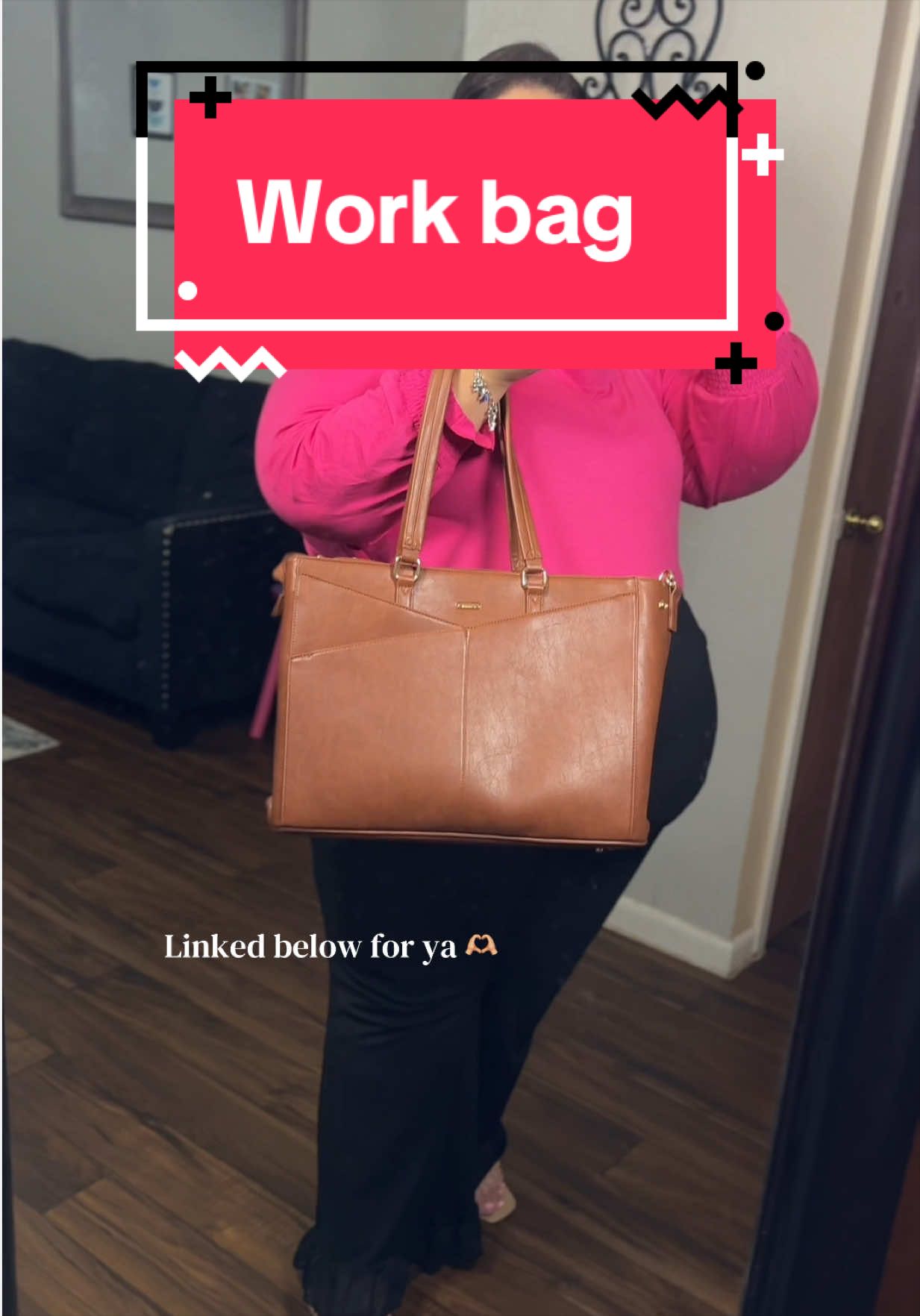 TikTok post by @tay_reneeh for Lovevook. Caption reads: [...] built in insulated lunch box 🤏🤏🤏🤏....
