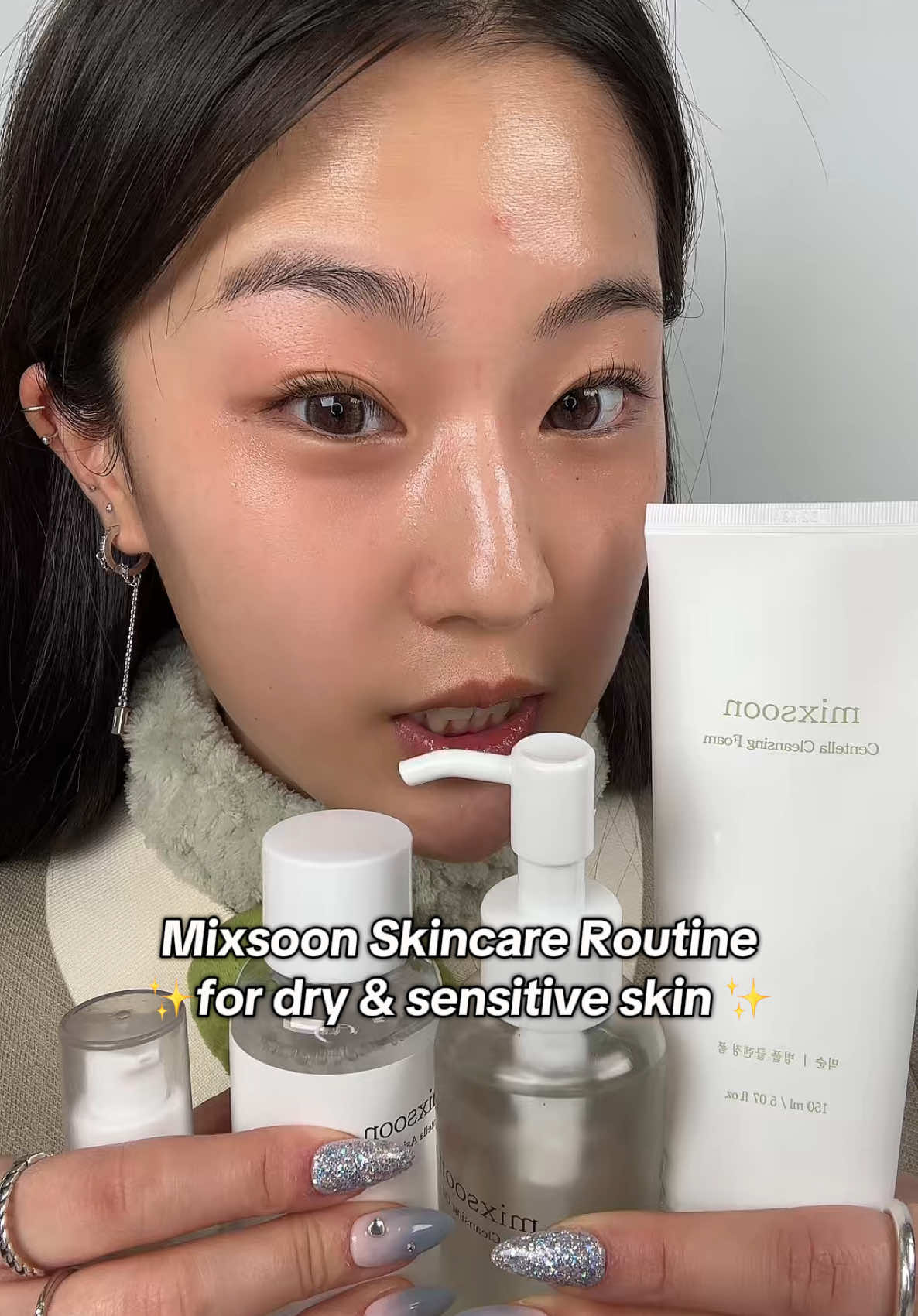 TikTok post by @yonny_yy for mixsoon. Caption reads: [...] entire bundle is on sale !! @mixsoon....