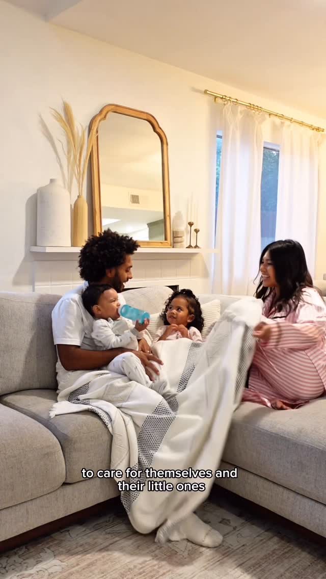 Instagram post by @moniqueandreese for Aveeno. Caption reads: #AveenoPartner Bath time has always been our....