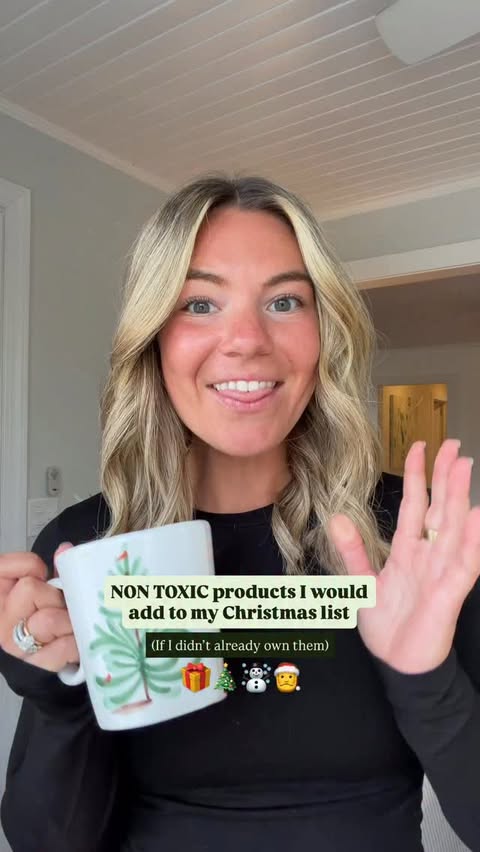 Instagram post by @cleanlivingkarly for RMS Beauty. Caption reads: Comment “GIFT” and I’ll DM you the full list!
Most....