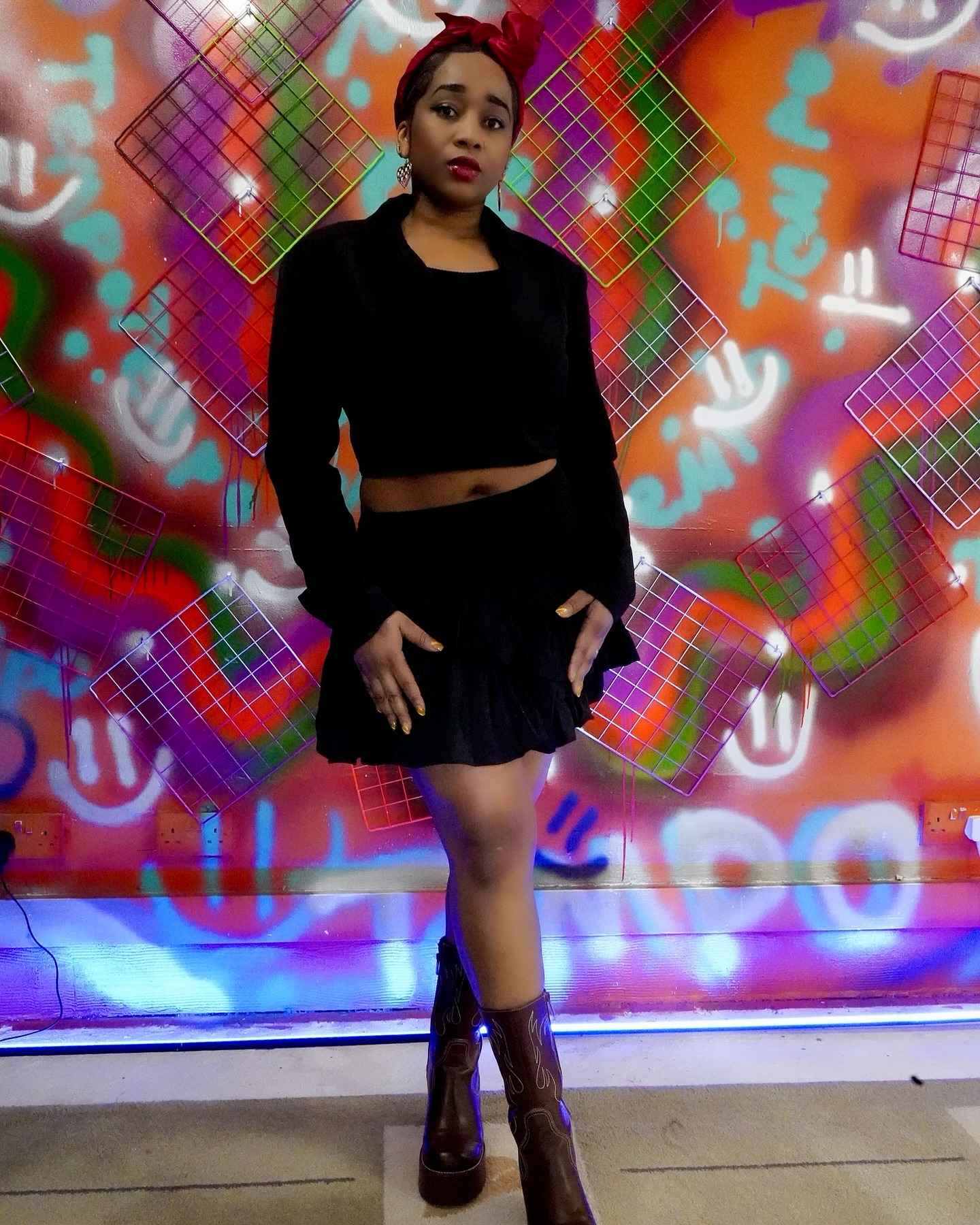 Instagram post by @sandra_pink_linda_1 for Boohoo. Caption reads: Sponsored by @boohoo 🌹.