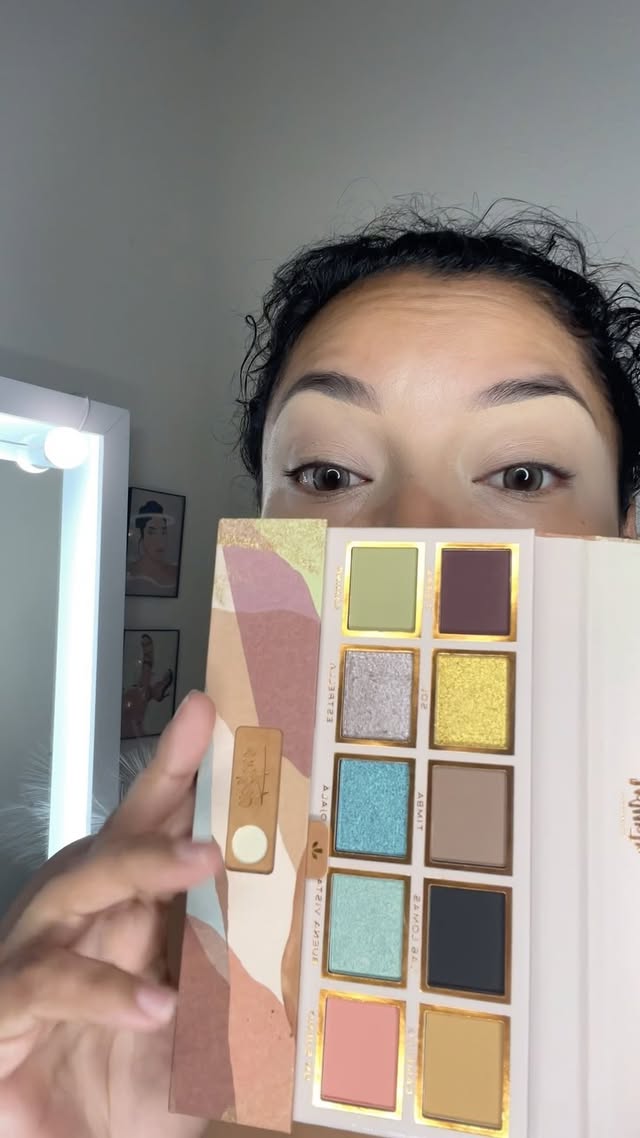 Instagram post by @maggiiiesmakeup for Alamar Cosmetics. Caption reads: [...] with this beautiful palette from....