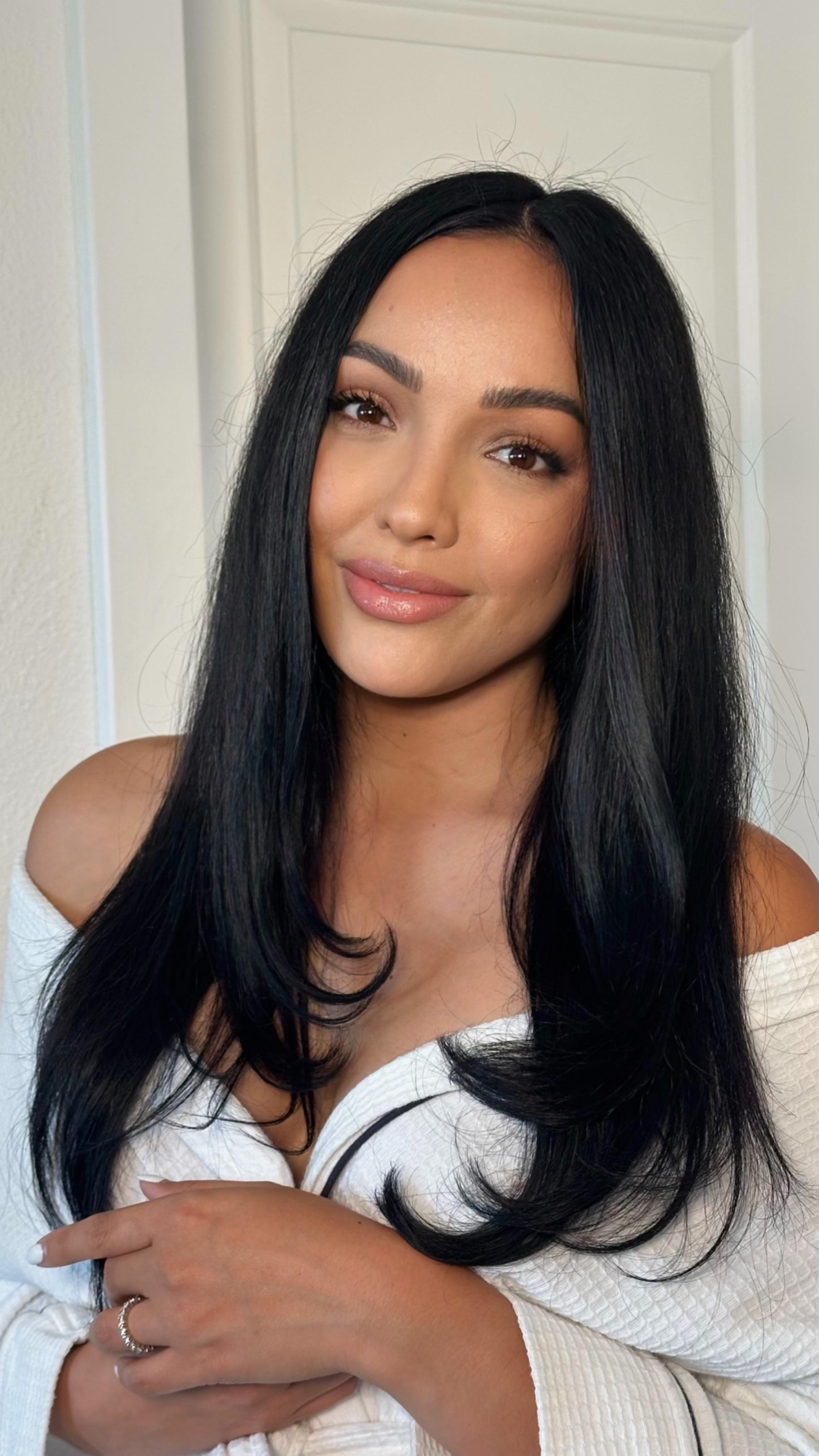 Instagram post by @thelaurenshortt for L'ange Hair. Caption reads: Not your average blow dryer 💨 

What I love about....