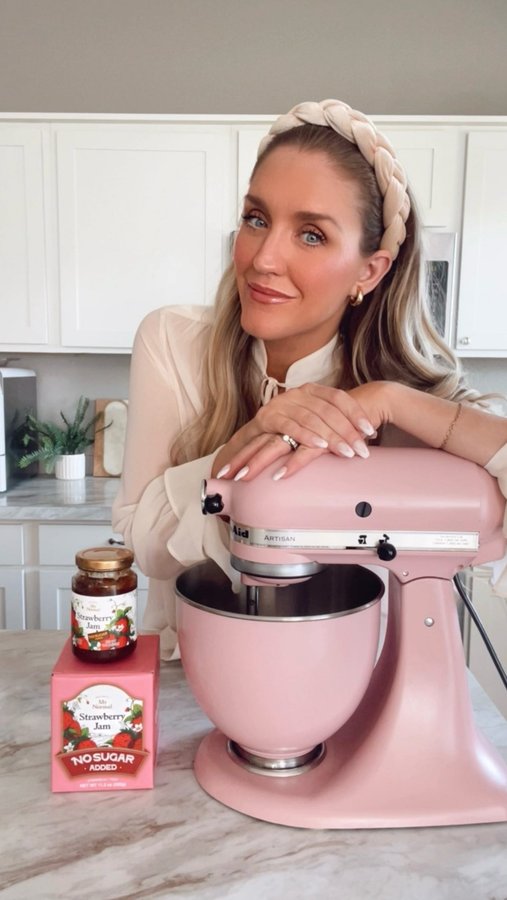 Instagram post by @ketomealrecipe for My Normal. Caption reads: ✨EASY KETO DESSERTS✨featuring @MyNormal_Global No....
