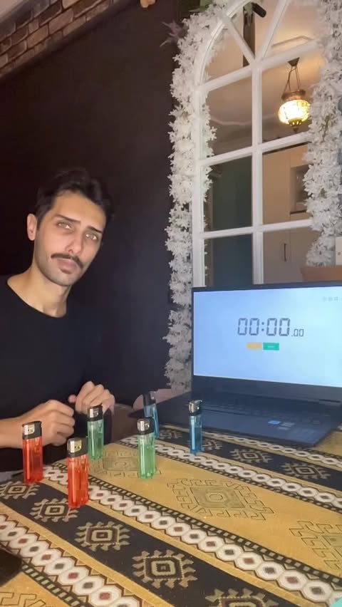 Instagram post by @codemtcspeed for Guinness World Records. Caption reads: [...] into a sack in 01:66 seconds..⏳....