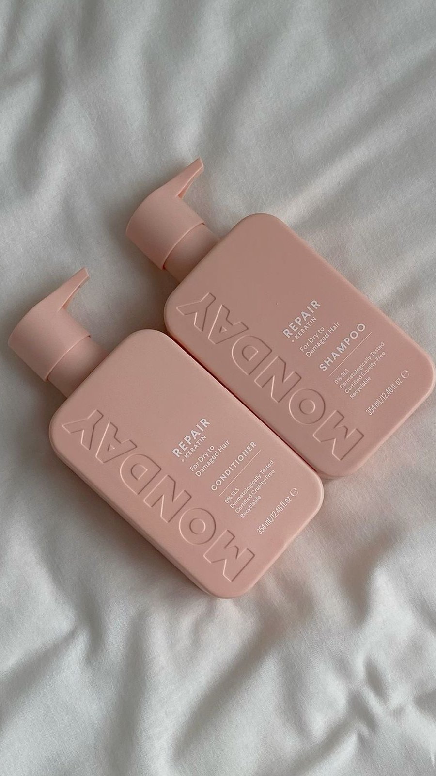 Instagram post by @sammy_schoulund for MONDAY Haircare. Caption reads: gracias!! @mondayhaircare 🫶🏻🤍🩷 #sammyschoulund....