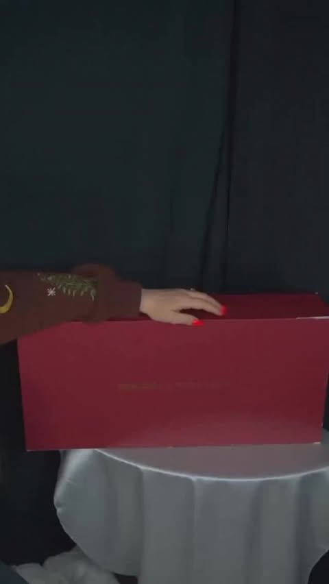 Instagram post by @ttakk__o for Zeelool. Caption reads: @zeelool #zeeloolxprabal
🪄🪄See the Power in You....