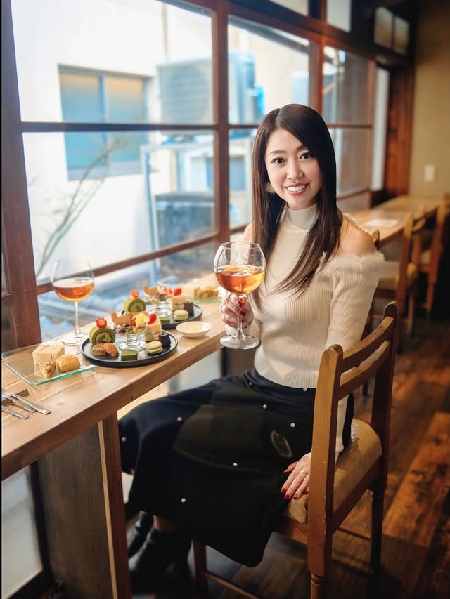 Instagram post by @kaiii.aiii for Maison Tanuki Kyoto. Caption reads: 𓂃 𖤘 *゜ ・ ・ ＠京都 烏丸 📍MAISON TANUKI....