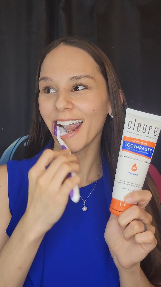 Instagram post by @denturedame for Cleure. Caption reads: If you’ve got a sensitive mouth like I do, you....