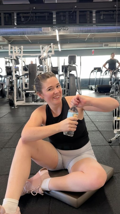 Instagram post by @bre.giglio for Splash Refresher. Caption reads: Come with me for a trip to the gym, where I have....