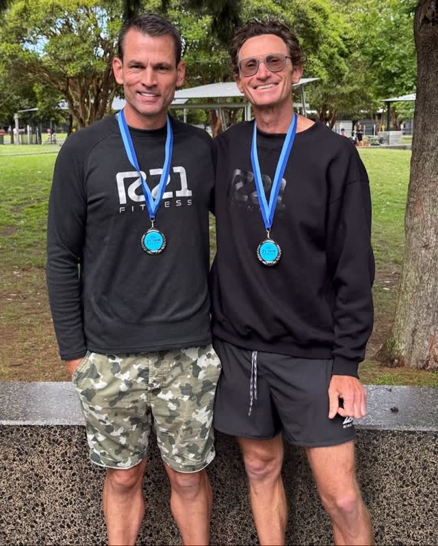 Instagram post by @fitnessraquel for CLIF BAR. Caption reads: [...] #sydneypt #runningtechnique @clifbar_au....