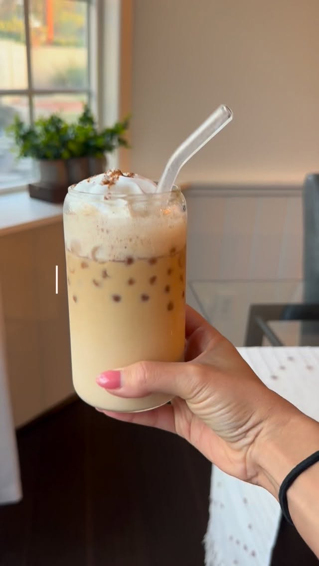 Instagram post by @mealprepsandmacros for Lakanto. Caption reads: [...] Protein Balls Post workout snack: @lakanto....