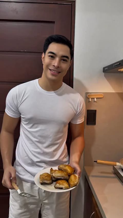Instagram post by @wilzjayr for Knorr Philippines. Caption reads: Today’s class presentation 🥲 honestly, habang....