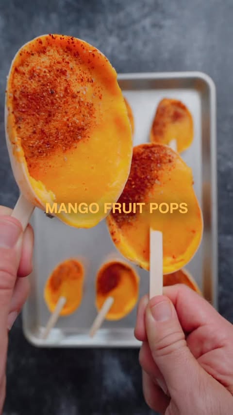 Instagram post by @superfoodsguy for Lifeway Foods. Caption reads: Mango Fruit Pops 🥭😋 with @lifewaykefir Mango....