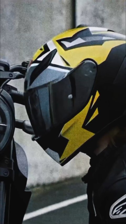 Instagram post by @therealameld for CapCut. Caption reads: here. come to ur rockstar mommy 💛.