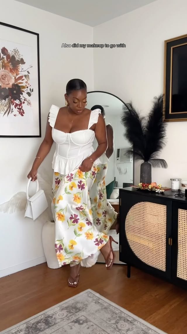 Instagram post by @thedailyseyi for ASTR The Label. Caption reads: [...] sooooooo, I give myself a 10/10 😂....