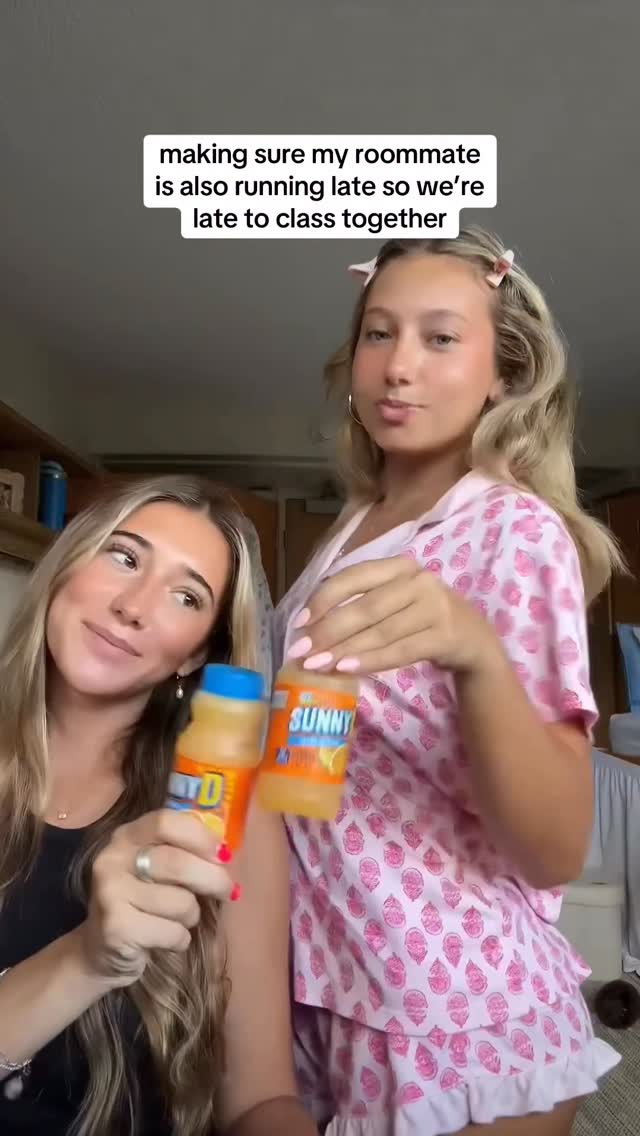 Instagram post by @nicolettedurazzo for SUNNYD. Caption reads: better late than not going 🤷‍♀️ @sunnydofficial....