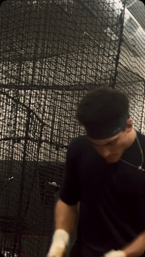 Instagram post by @anson.aroz for JUNK Brands. Caption reads: [...] they’ve got. Stay locked in with....