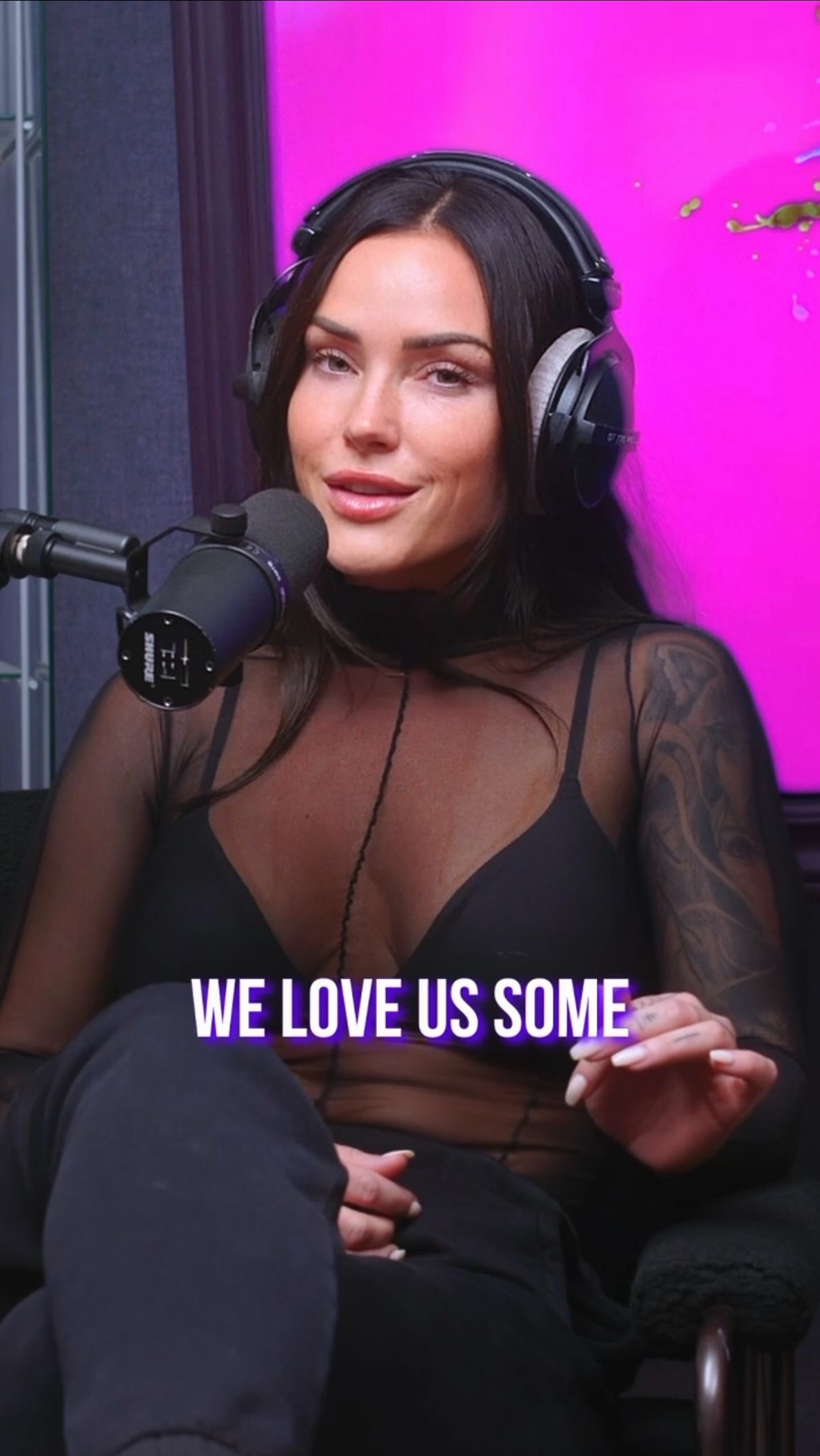 Instagram post by @kaylalaurenofficial for BlueChew. Caption reads: Simple & effective. Not much else to say 😘....