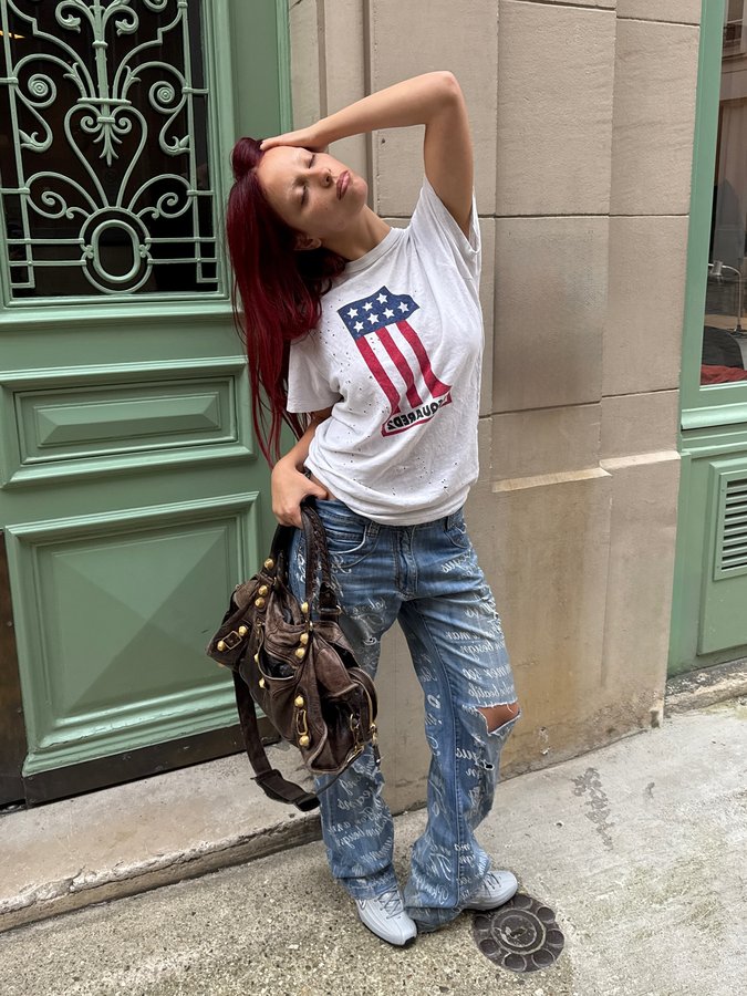 Instagram post by @mariegaguech for Courir. Caption reads: My Shox is my girl 💋 @nike @courir #sneakerspirit....