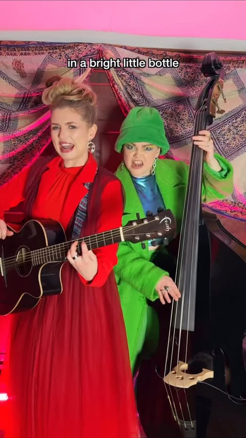 Instagram post by @thesugarcoatedsisters for Heinz. Caption reads: [...] 😂 Dancing through life with these bold....