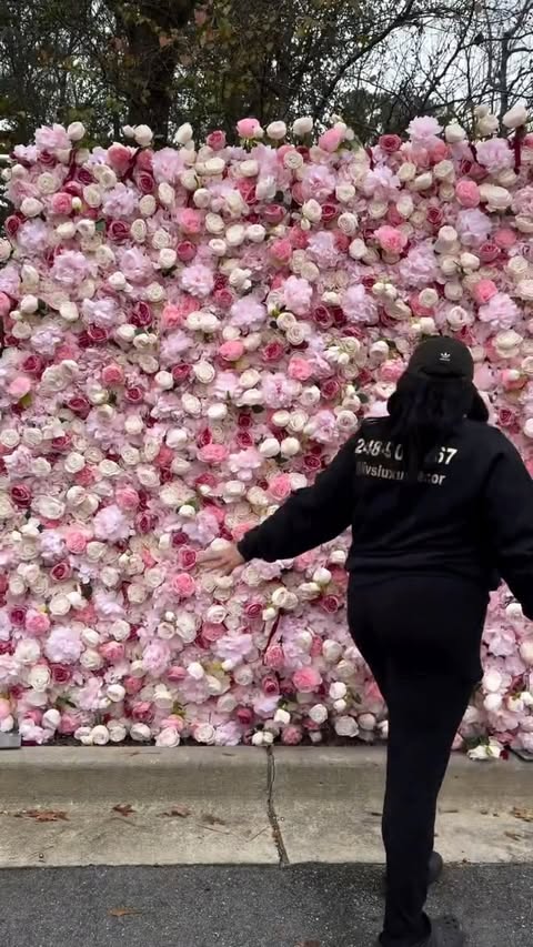 Instagram post by @livsluxurydecor for KetieStory. Caption reads: [...] girl era activated 🌸💖

Check out....