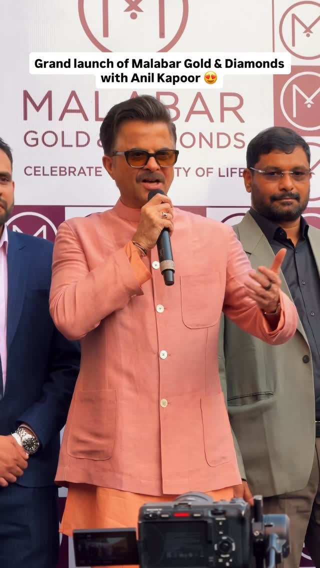 Instagram post by @street.of.delhi for Malabar Gold and Diamonds. Caption reads: The Anil Kapoor sparkle just hit Delhi!✨💍

From....