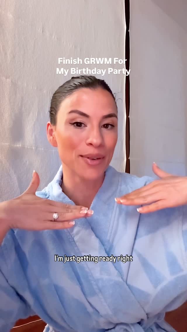 Instagram post by @ktbunton for White Glo. Caption reads: My secret for that photo-ready smile!!!! Takes....