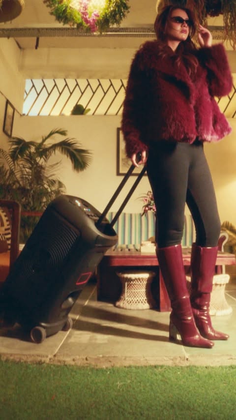 Instagram post by @angie.marwein for JBL. Caption reads: [...] #SoundOfCelebrations this Year!....