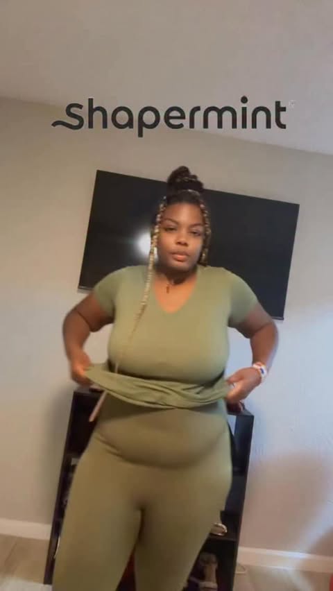 Instagram post by @jenelletheepoet_ for Shapermint. Caption reads: [...] but here we are 🤍 I picked up the....