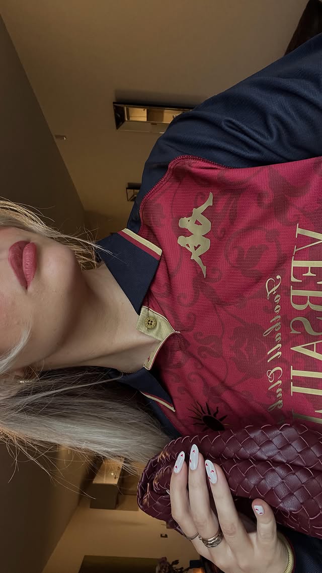 Instagram post by @its_tiannah for Kappa. Caption reads: [...] link in my bio ❤️ This new release from....