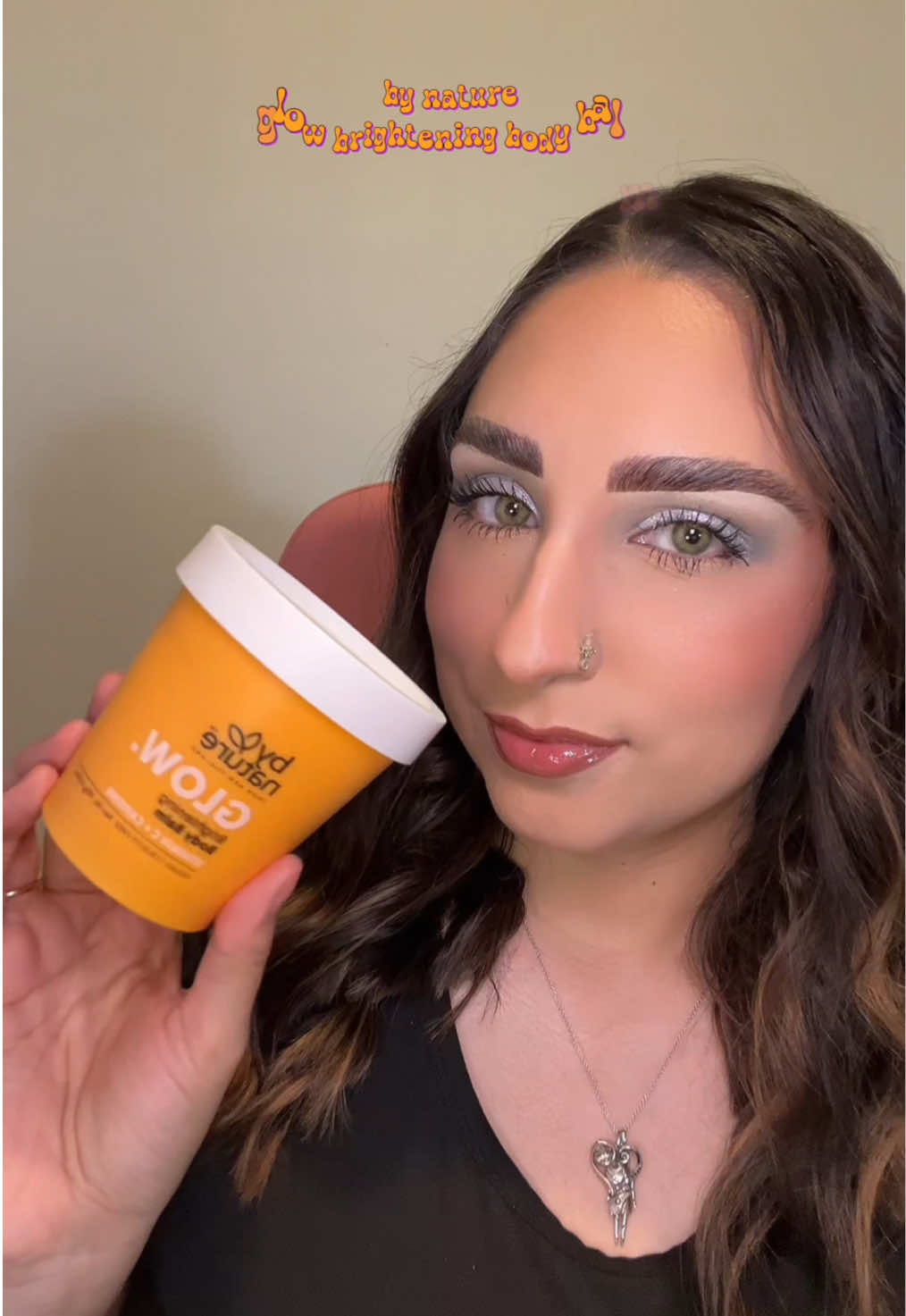 TikTok post by @beauty.by.daisy1 for bynatureskincare. Caption reads: [...] glow this body balm gives me from....