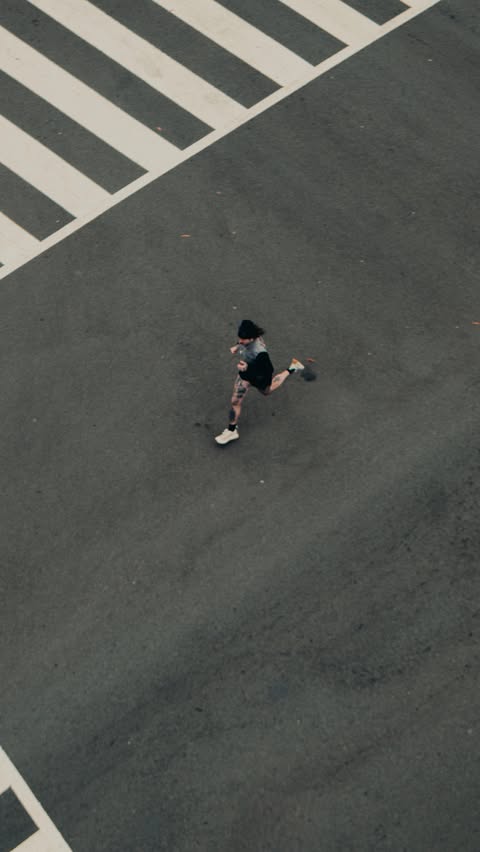 Instagram post by @nolannnj for Strava. Caption reads: [...] me on the @welchs Zero K challenge on....