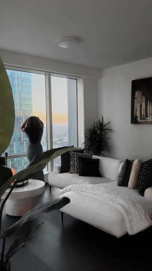 Instagram post by @shadelleg for Hotel Collection. Caption reads: [...] // luxury right in your home – the....