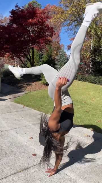 Instagram post by @ariabennettwwe for Vitamin Energy. Caption reads: Making sure I take a shot of my WORKOUT+....