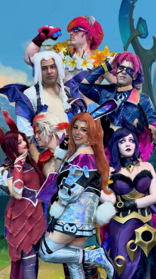 Instagram post by @ammyzitta for League of Legends. Caption reads: Onde você se enquadra? 👀 Deixa nos....