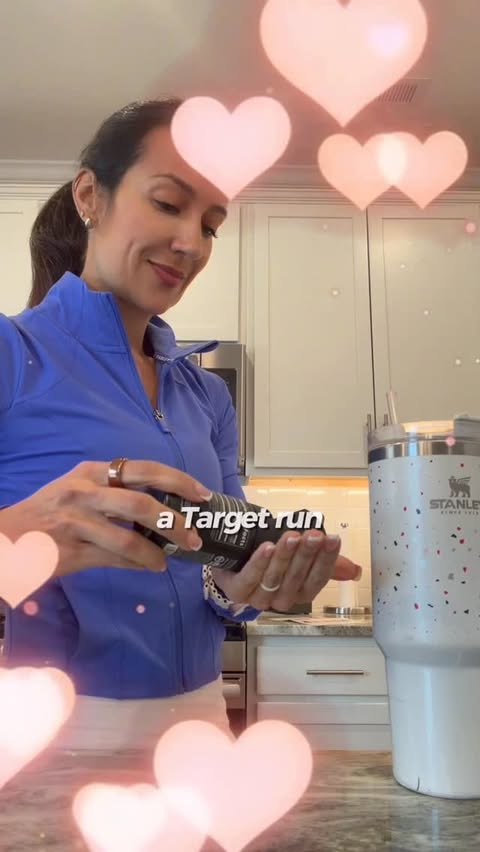 Instagram post by @patty_streff_fitness for Sports Research. Caption reads: [...] too 😂🛒✨ Lately I’ve been grabbing Sports....