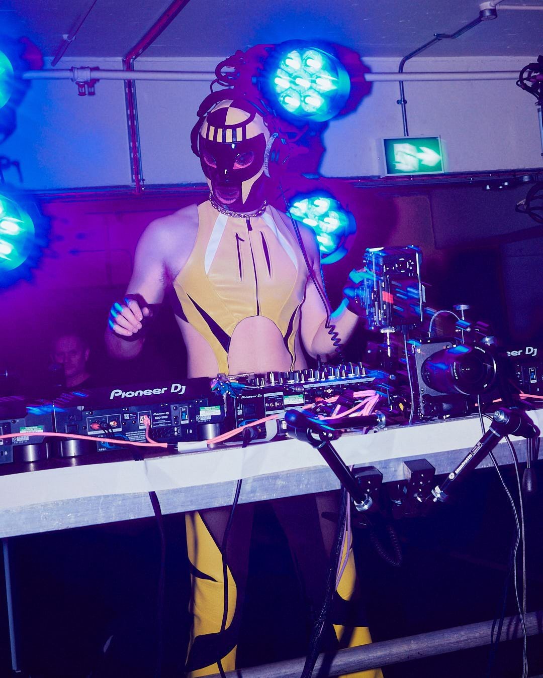 Instagram post by @lynkslynkslynks for Selfridges. Caption reads: Here’s what went down when @lynkslynkslynks....