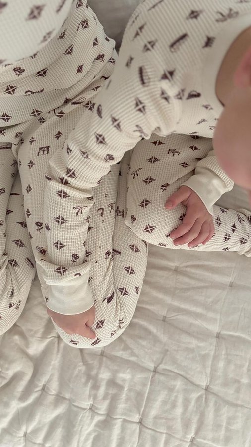 Instagram post by @sydneylaurenallan for Shop Noble. Caption reads: My almost five year old ☁️

We learn from each....