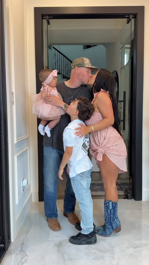Instagram post by @lincolnsmamaaa for Buckle. Caption reads: Family ootd for the rodeo!! @buckle is always my....