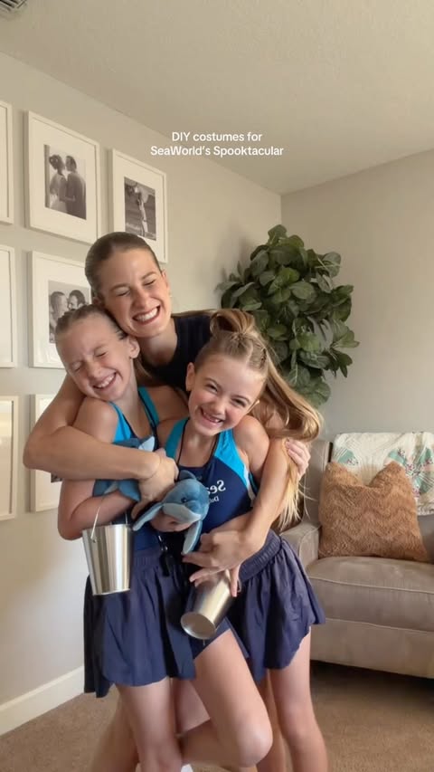 Instagram post by @ariellemae for SeaWorld. Caption reads: Heading to SeaWorld’s Spooktacular with the cutest....