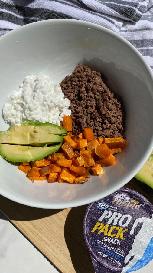 Instagram post by @brookebairdrdn for Hiland Dairy. Caption reads: [...] meal prep. 😍 It pairs perfectly with....