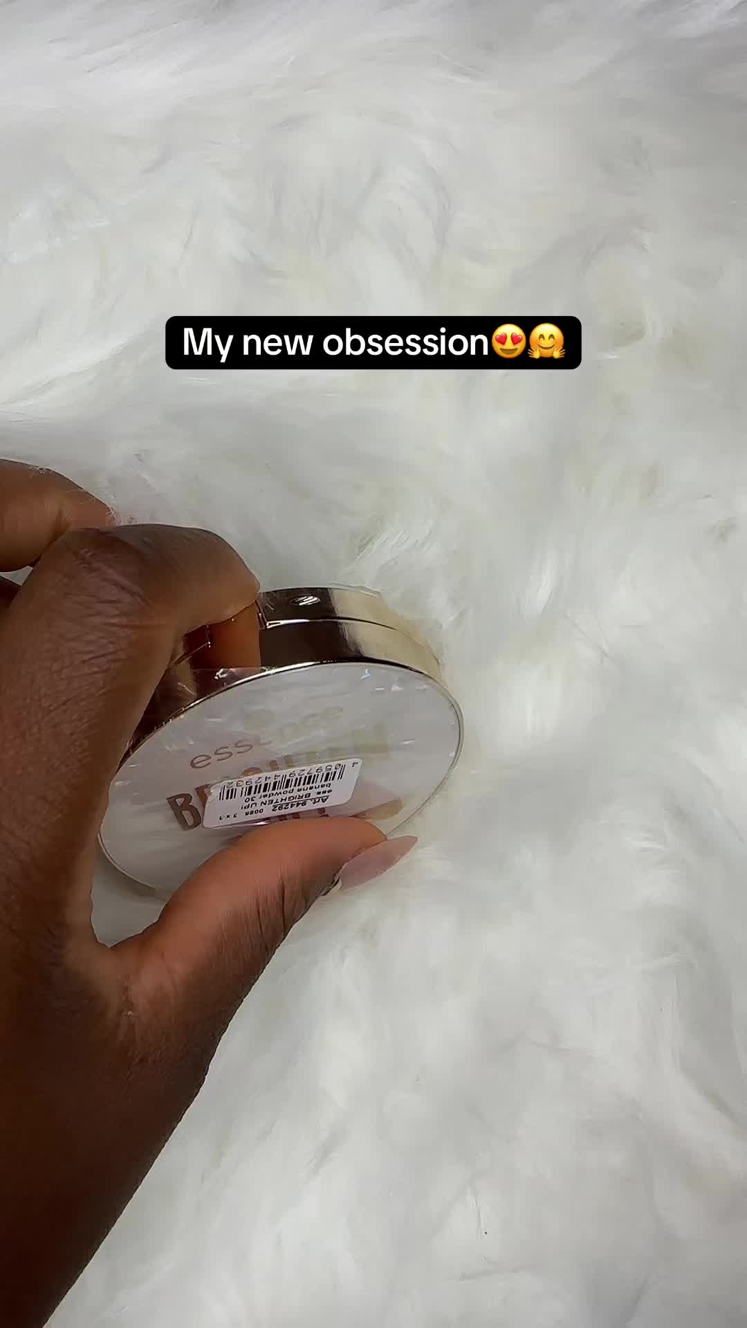 TikTok post by @verisurebabe for Essence Cosmetics. Caption reads: @essence.cosmetics #TIKTOSHOP #fürdich....