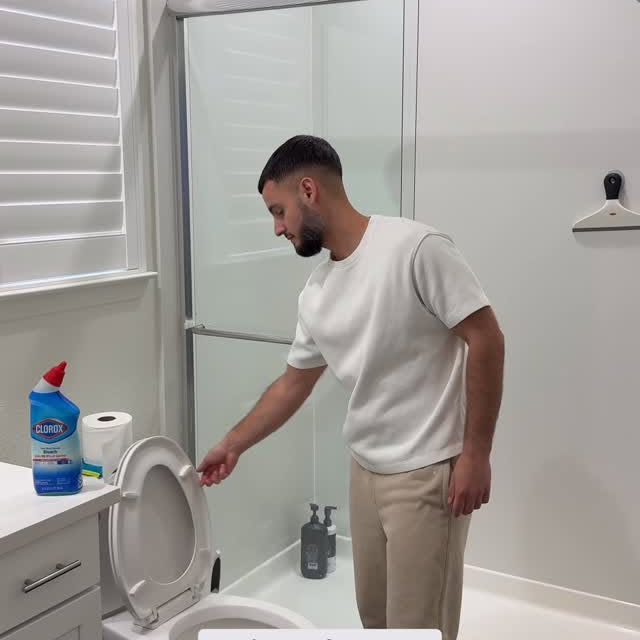Instagram post by @theeverythingdad for Clorox. Caption reads: #ad When your kid gets their own bathroom, it....
