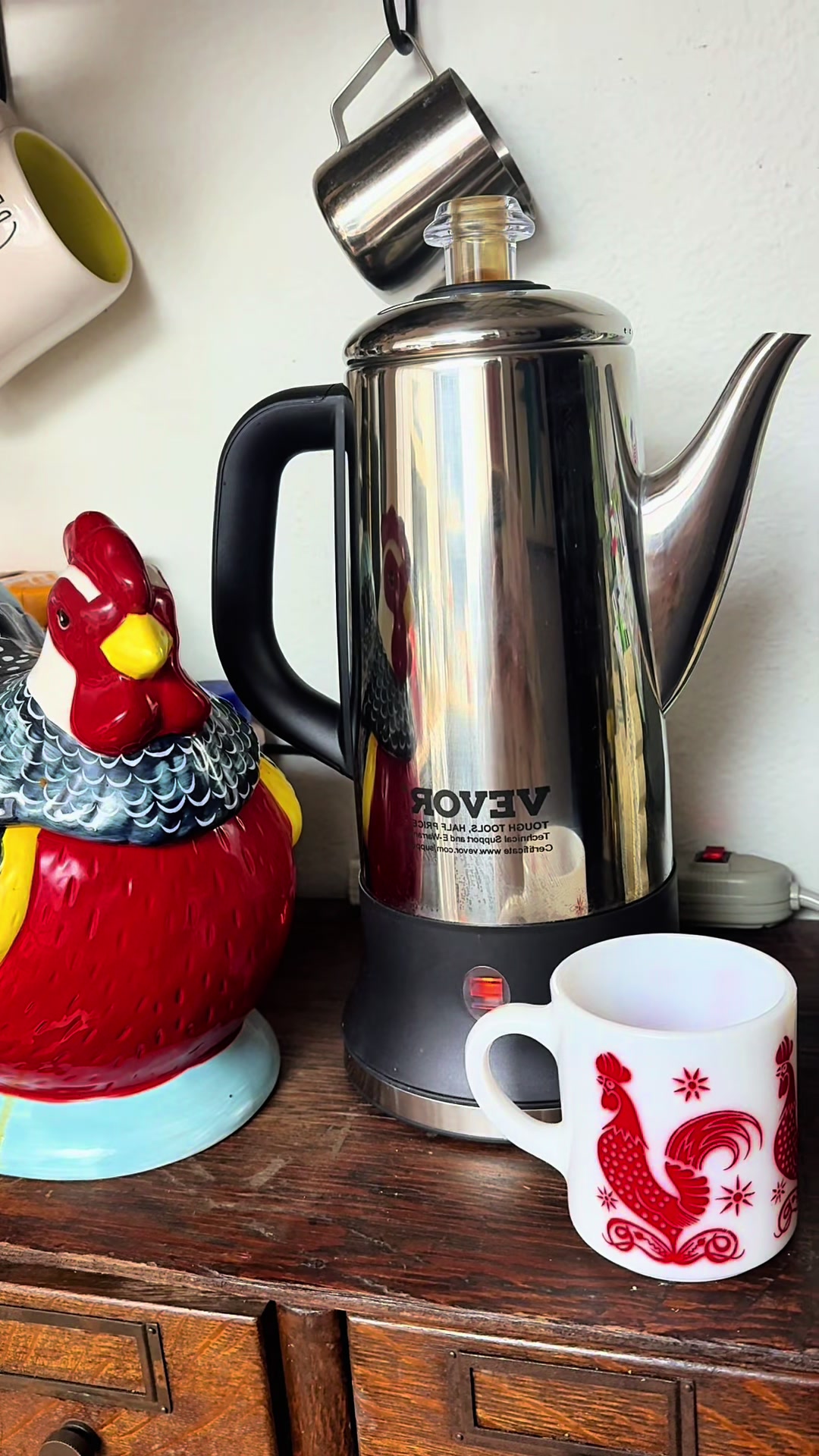 TikTok post by @mimi_michele_ for VEVOR. Caption reads: #coffee #percolatorcoffee #musthaves @VEVOR Home....