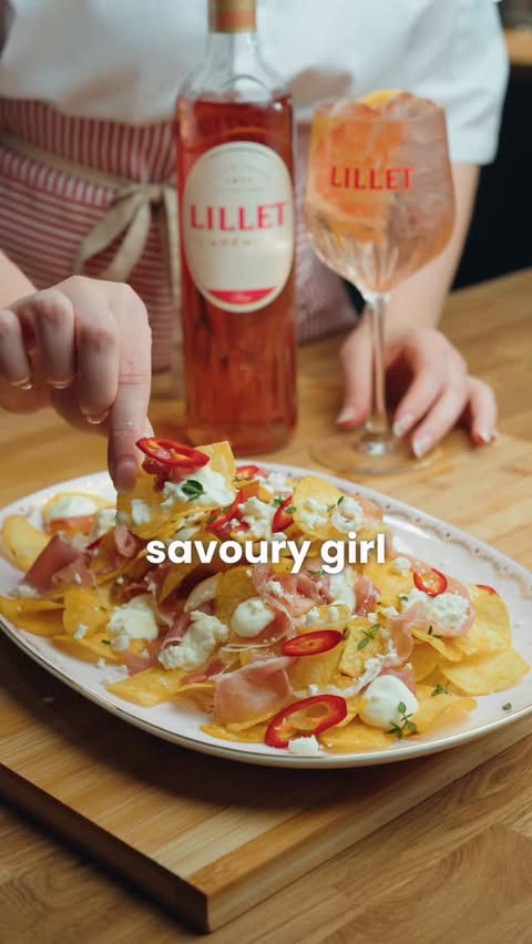 Instagram post by @poppy_cooks for Lillet. Caption reads: [...] girls 📣 ad I’ve paired a refreshing @lillet....