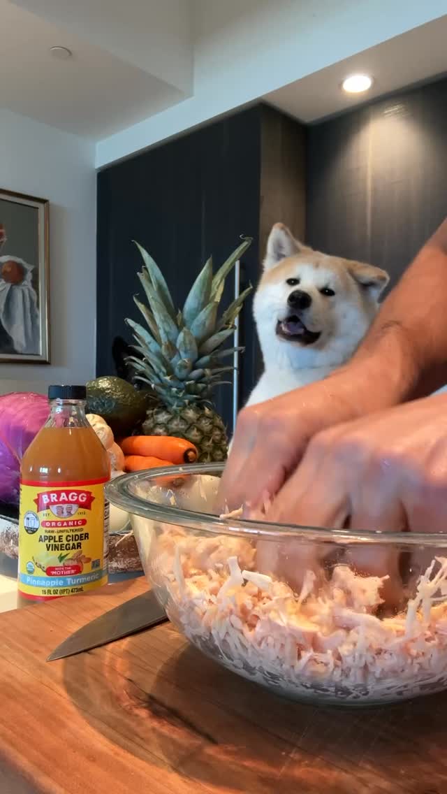 Instagram post by @bradtheboxer for Bragg. Caption reads: Pineapple bbq sandwich with the new @bragg....